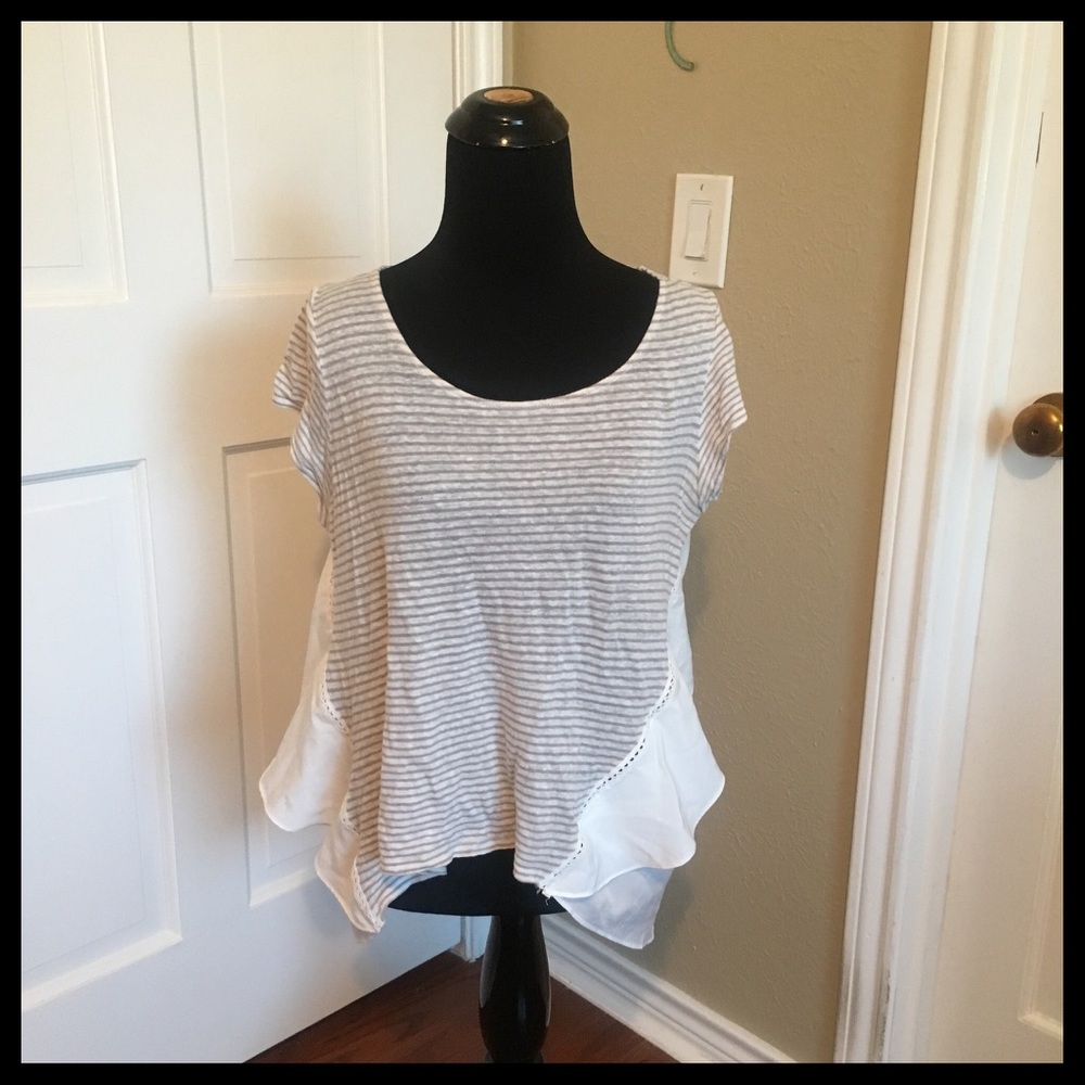Anthropologie hi-lo gray striped top